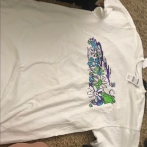 Zumiez tee